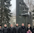 У мемориала "Клятва поколений" коллектив Батайского городского  суда почтил память об освобождении города от немецко-фашистских захватчиков, возложив цветы. - Батайский городской суд